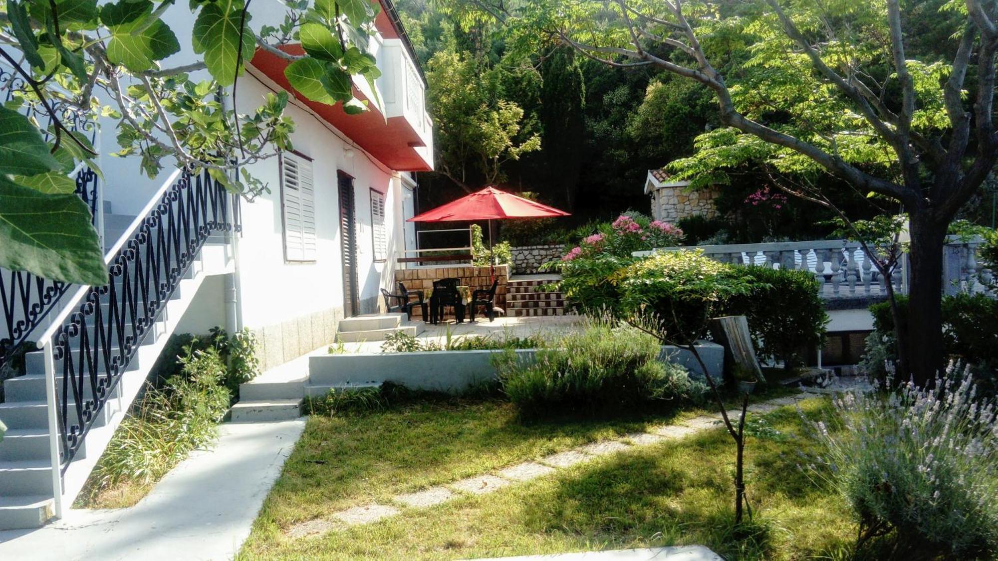 Apartment Supetarska Draga - Donja 2020A 拉布 外观 照片